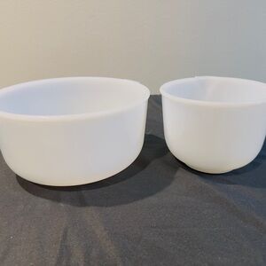 Sunbeam Mixmaster Glasbake 2 Bowl Set w/Pourer Milk Glass 1950s MCM